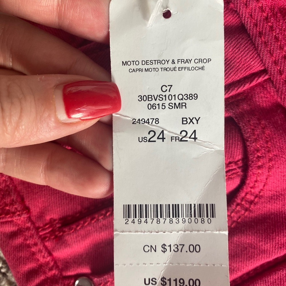 BRAND NEW CAPRI BEBE JEANS - Picture 3 of 6